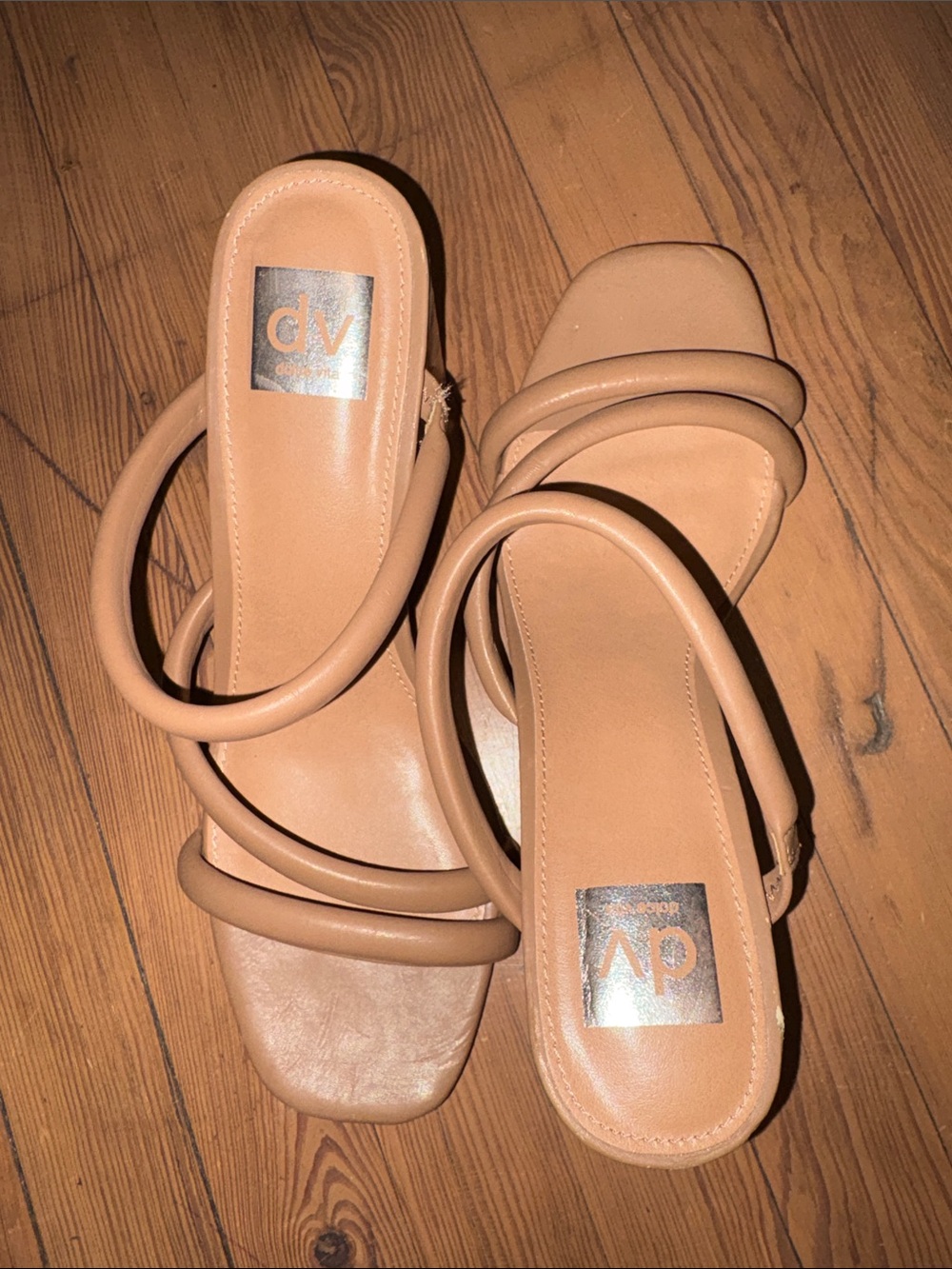 DV by Dolce Vita Sandals size 10